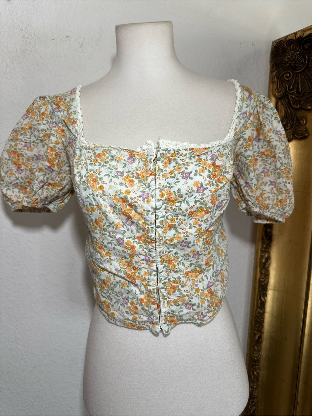 Lush Orange Floral Corset Style Short Puff Sleeve Cropped Blouse Size Medium